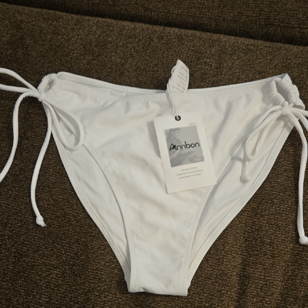 NWT Annbon White Bikini Bottom Women's Medium